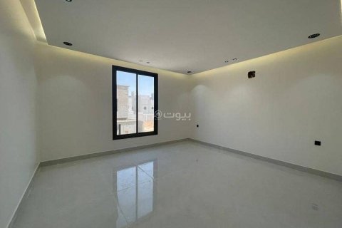 4 bedrooms Apartment in Riyadh, Saudi Arabia No. 99587 9