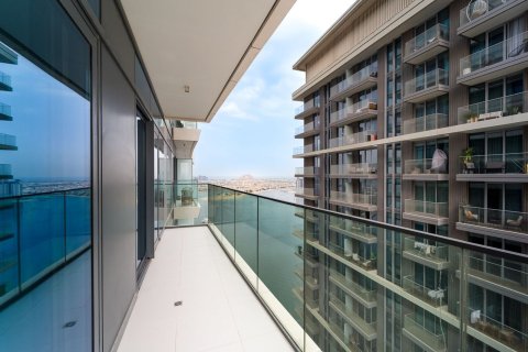 Appartement de 2 chambres à BEACH VISTA TOWER 2 EMAAR Beachfront, UAE No. 184339