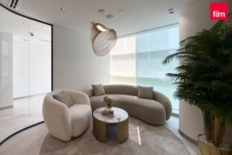 483.9m² Office in Dubai, UAE No. 186313 3