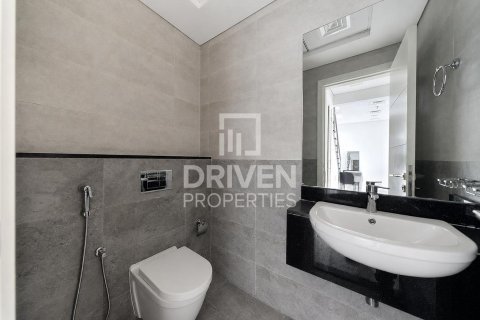 Apartment de 2 dormitorios en District 11, UAE No. 192139 17