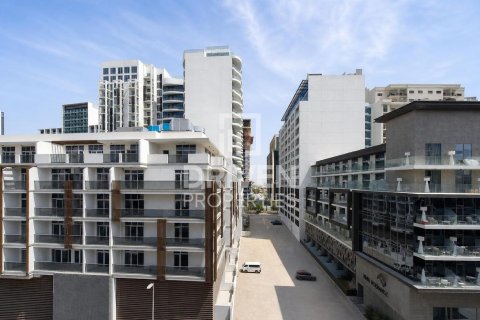 Apartment de 2 dormitorios en District 11, UAE No. 192139 15