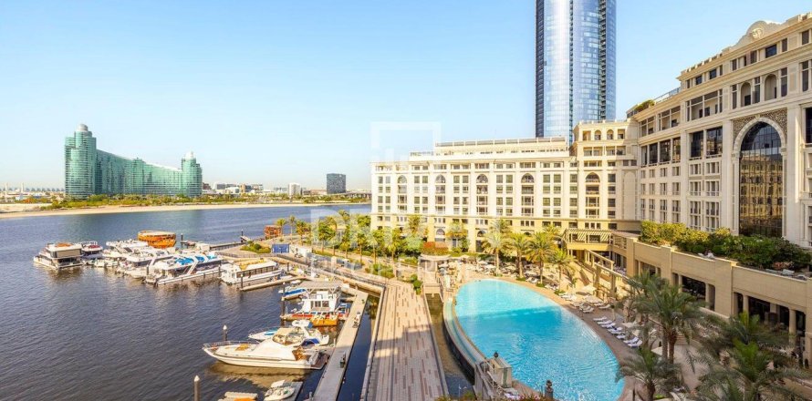 4 غرف نوم شقة في Palazzo Versace, الإمارات العربية المتحدة رقم 192141