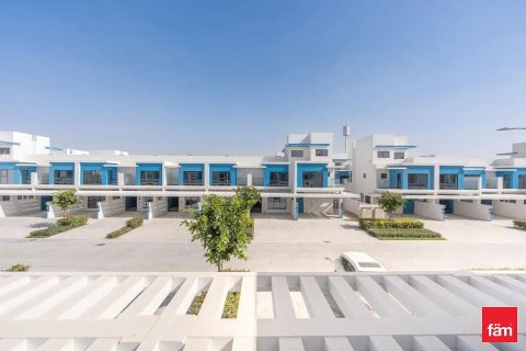5 bedrooms Townhouse in Dubai, UAE No. 167793