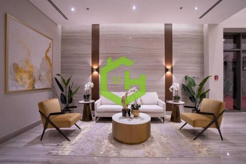 Apartment de 2 dormitorios en Dubai Healthcare City, UAE No. 44596