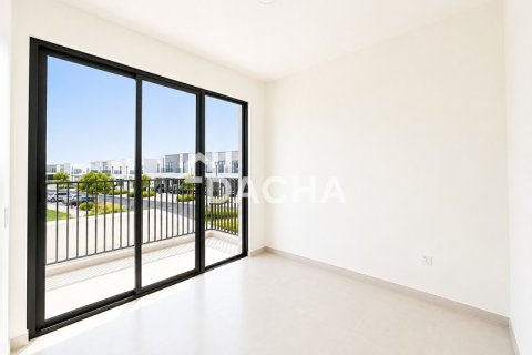 Townhouse de 4 dormitorios en EMAAR South, UAE No. 198485 17