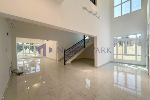 Apartment de 5 dormitorios en Doha, Qatar No. 57264 11