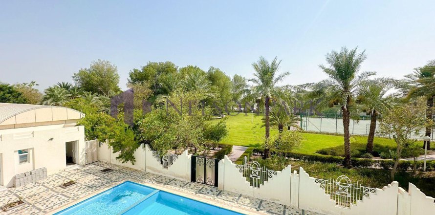 Apartment de 5 dormitorios en Doha, Qatar No. 57264