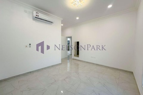 Apartment de 5 dormitorios en Doha, Qatar No. 57264 12
