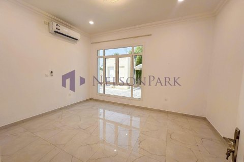 Apartment de 5 dormitorios en Doha, Qatar No. 57264 14