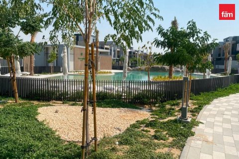 3 bedrooms Townhouse in Dubai, UAE No. 187537 13