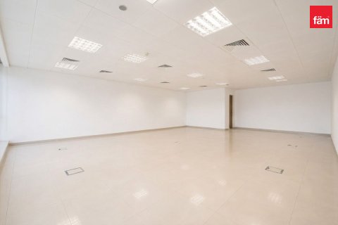 105.2m² Office in Dubai, UAE No. 187540 4