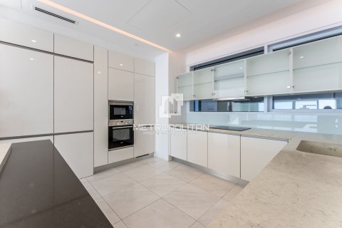 4 bedrooms Apartment in 1 JBR, UAE No. 128059 8