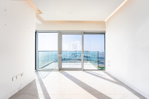 4 bedrooms Apartment in 1 JBR, UAE No. 128059 10