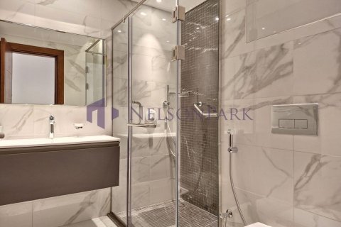 2 bedrooms Apartment in Doha, Qatar No. 56839 12