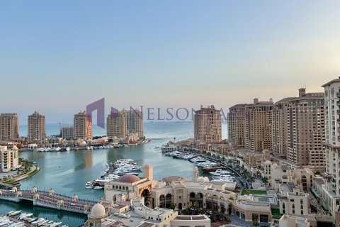 2 bedrooms Apartment in Doha, Qatar No. 56837