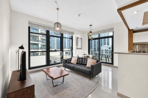 Квартира с 2 спальнями в Claren Towers, ОАЭ №204674