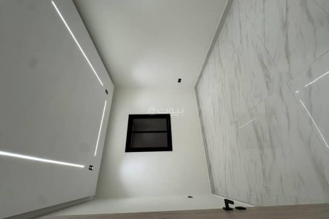 3 bedrooms Apartment in Riyadh, Saudi Arabia No. 67968 14