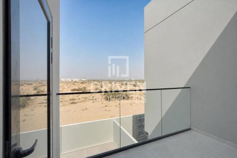 Таунхаус с 3 спальнями в Dubai Land, ОАЭ №199965 6