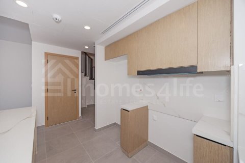Townhouse de 4 dormitorios en Villanova, UAE No. 168978