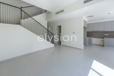 3 غرف نوم تاون هاوس في EMAAR South, الإمارات العربية المتحدة رقم 64968 10