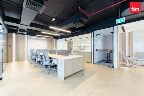 102m² Office in Dubai, UAE No. 187464 16