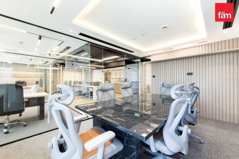 102m² Office in Dubai, UAE No. 187464 3
