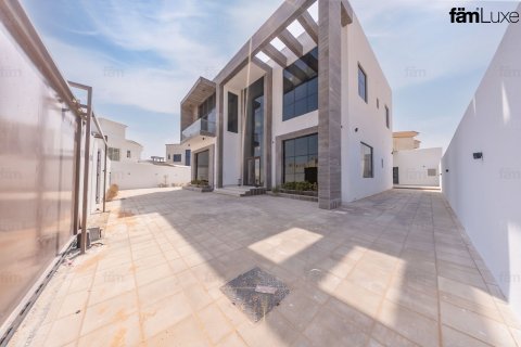 5 bedrooms Villa in Al Quoz, UAE No. 210586