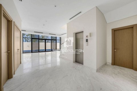Villa de 4 chambres à District One, UAE No. 128136 7
