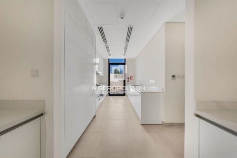 Villa de 4 chambres à District One, UAE No. 128136 20