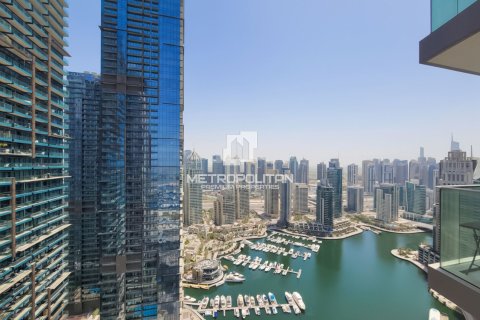 Appartement de 3 chambres à Damac Heights, UAE No. 129494