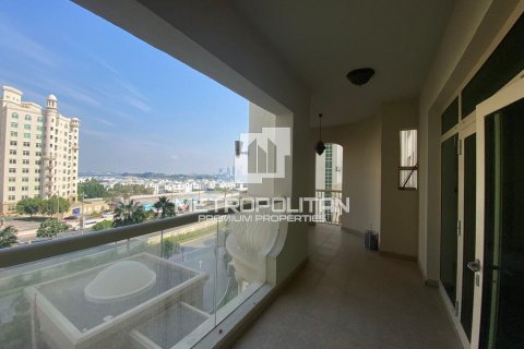 Appartement de 2 chambres à Shoreline Apartments, UAE No. 129493 4