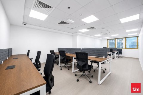 116.2m² Office in Dubai, UAE No. 167381