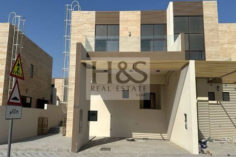 Villa de 4 dormitorios en Mohammed Bin Rashid City, UAE No. 112755