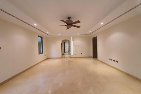 Villa de 4 dormitorios en  Saadiyat Island, UAE No. 43950 26