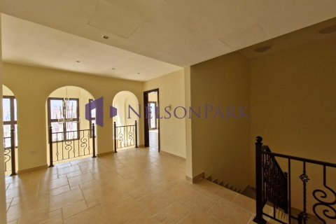 5 غرفة نوم  منزل ذو طابقين في الدوحة, Qatar رقم 57267 8