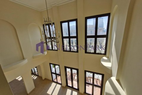 5 غرفة نوم  منزل ذو طابقين في الدوحة, Qatar رقم 57267 13