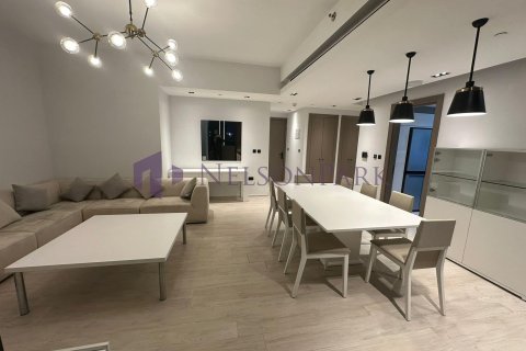 Apartment de 2 dormitorios en Lusail, Qatar No. 57268 3