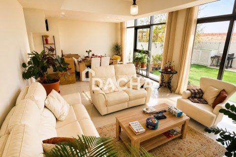 Townhouse de 3 chambres à DAMAC Hills (Akoya by DAMAC), UAE No. 187566 3