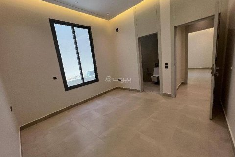 4 bedrooms Apartment in Riyadh, Saudi Arabia No. 62546 7