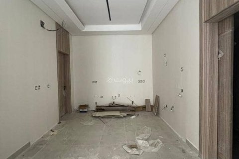 4 bedrooms Apartment in Riyadh, Saudi Arabia No. 62545 5