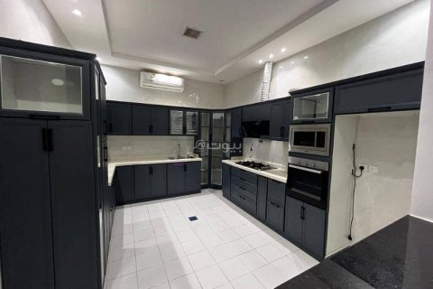 Villa de 5 dormitorios en Riyadh, Saudi Arabia No. 99500 8