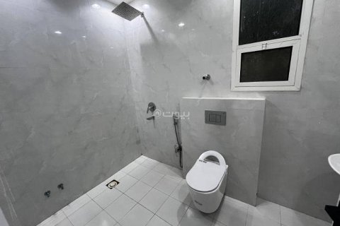 Villa de 5 dormitorios en Riyadh, Saudi Arabia No. 99500 15