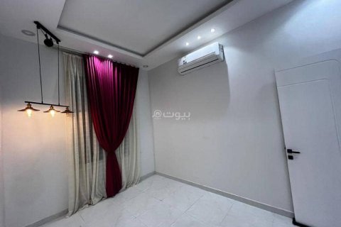 Villa de 5 dormitorios en Riyadh, Saudi Arabia No. 99500 7