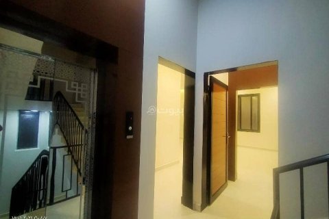 Apartment de 3 dormitorios en Riyadh, Saudi Arabia No. 99498 3