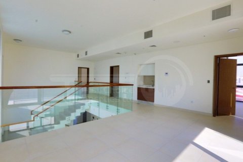 Villa de 4 dormitorios en  Yas Island, UAE No. 12465 14