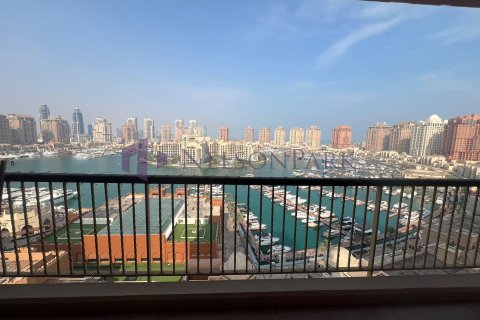 Apartment de 2 dormitorios en Doha, Qatar No. 60842 3