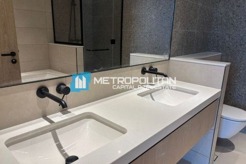 2 bedrooms Apartment in Abu Dhabi, UAE No. 119100 14