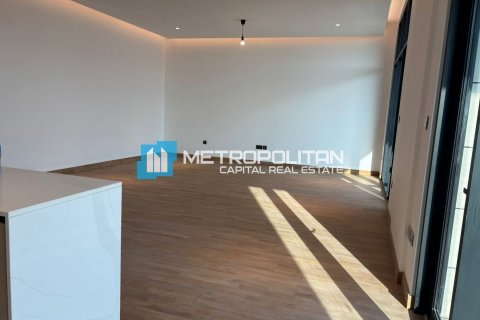 2 bedrooms Apartment in Abu Dhabi, UAE No. 119100 4