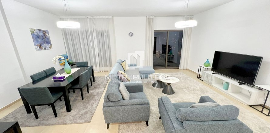 Apartment de 2 dormitorios en Shams, UAE No. 128437