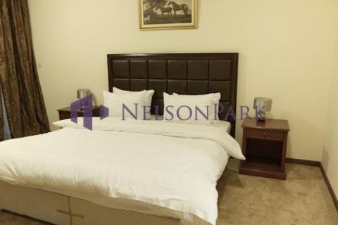 3 bedrooms Apartment in Doha, Qatar No. 60898 6